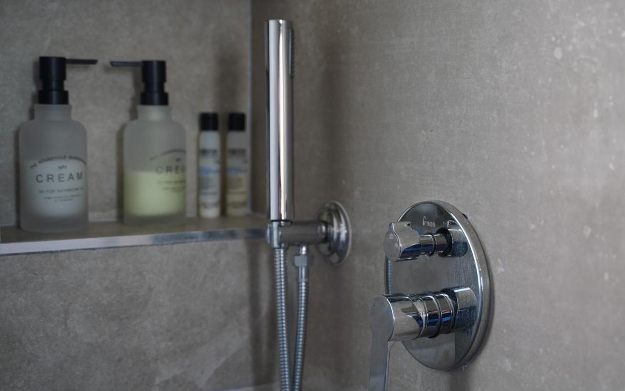 Stylish Apartment Near Tirana Center Ngoại thất bức ảnh