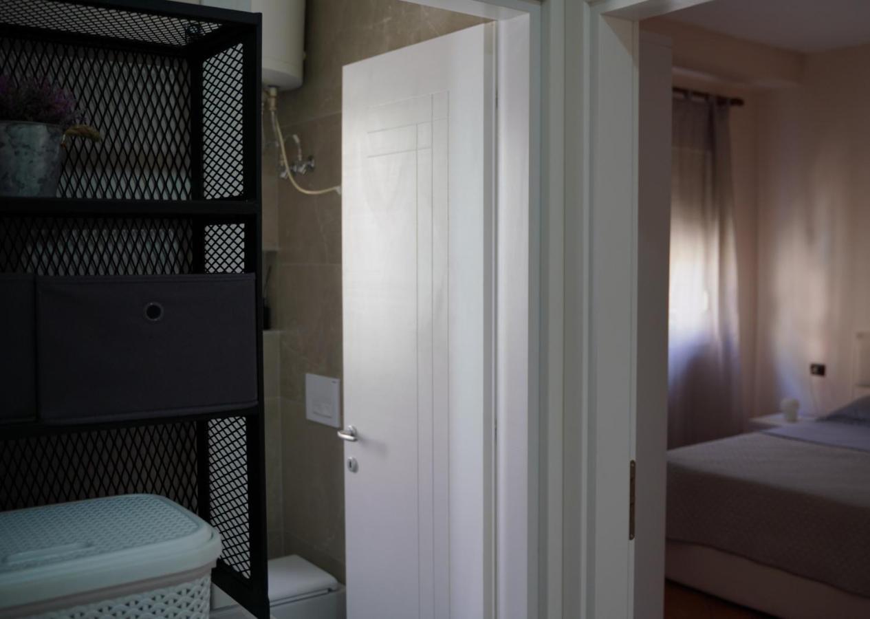 Stylish Apartment Near Tirana Center Ngoại thất bức ảnh