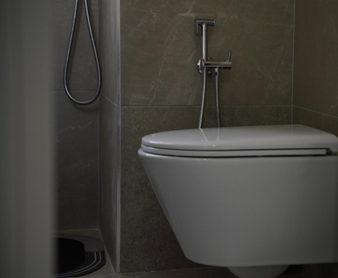 Stylish Apartment Near Tirana Center Ngoại thất bức ảnh