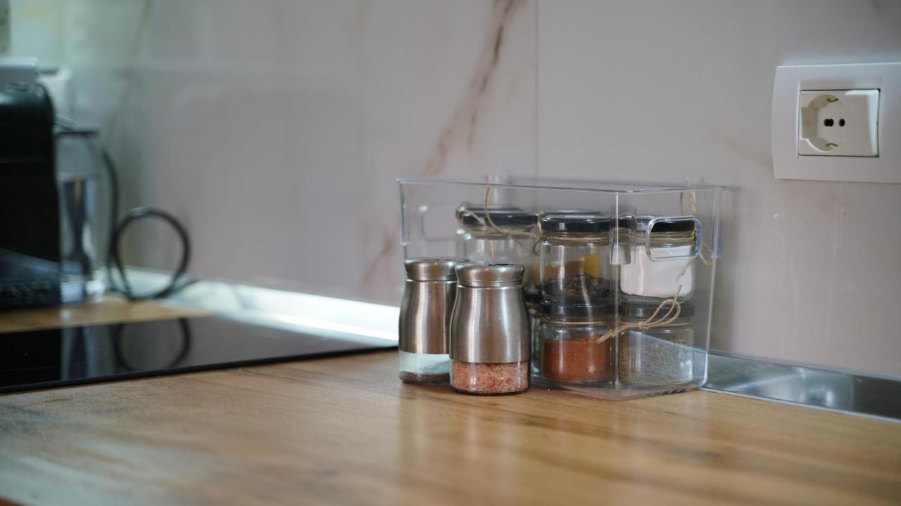 Stylish Apartment Near Tirana Center Ngoại thất bức ảnh