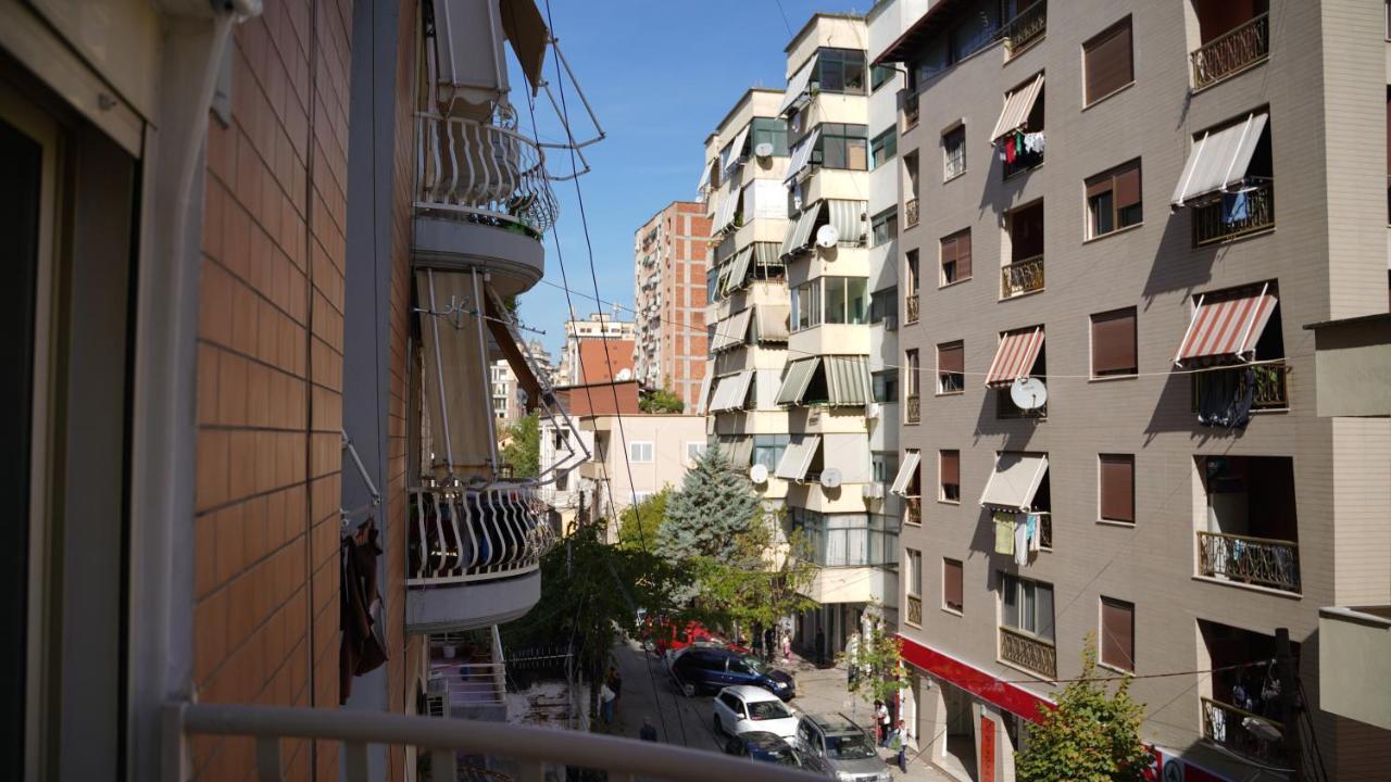 Stylish Apartment Near Tirana Center Ngoại thất bức ảnh